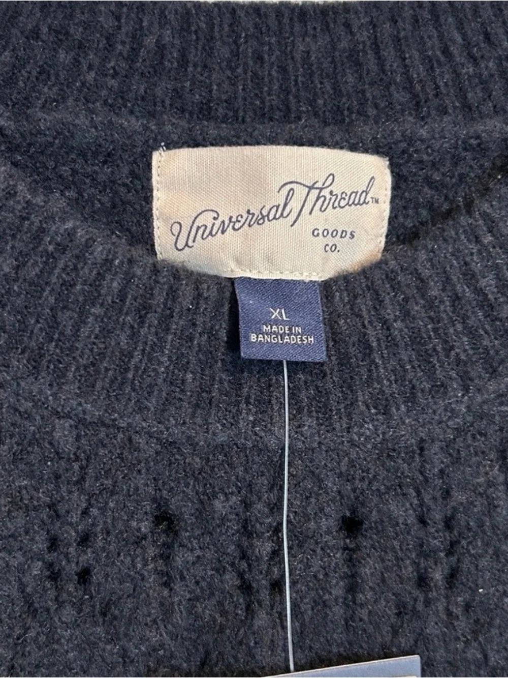 NWT Universal Thread Navy Blue Sweater Vest Women's Size XL fits like medium - Picture 2 of 4